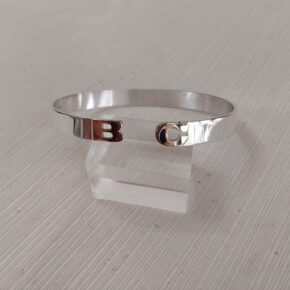 Esclavas iniciales plata y oro