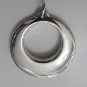 Dije con centro calado 4,5cm
