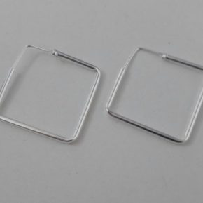 Aros argollas de plata cuadradas