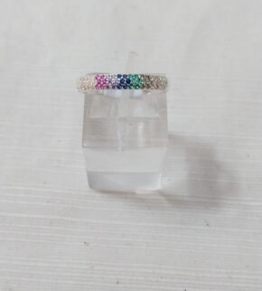 Anillo de piedra