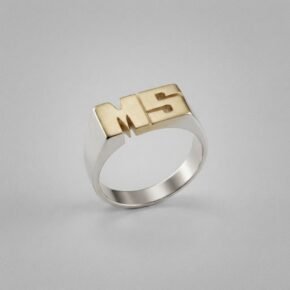 Anillo calado dos iniciales