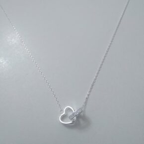 Cadena choker, dije corazon