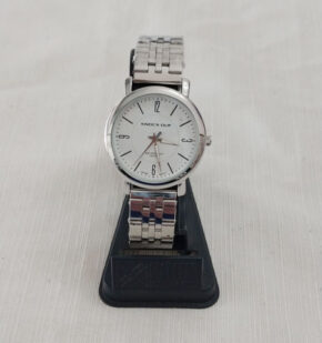 Reloj analogo metal