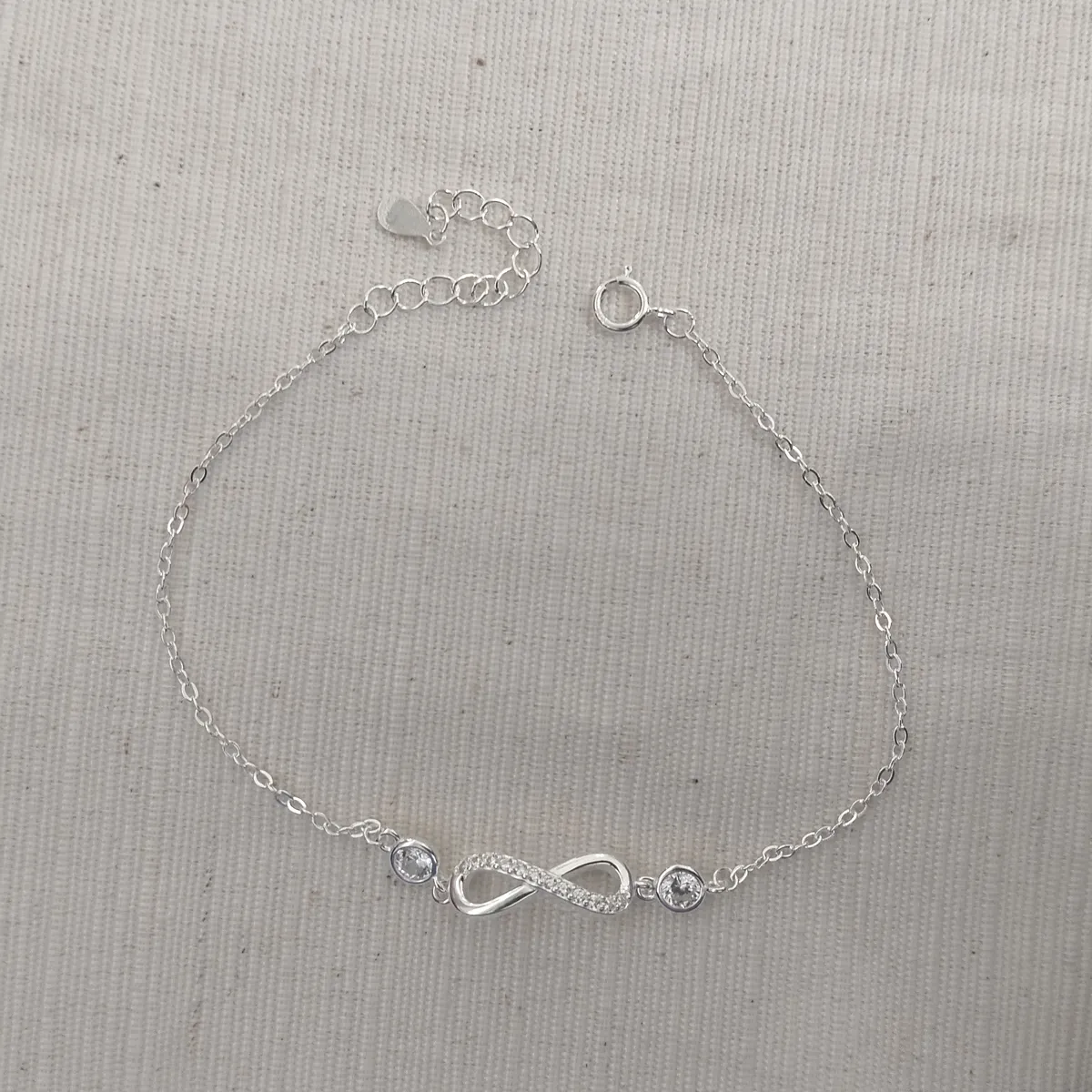Pulsera plata y cubic