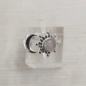 Anillo de piedra