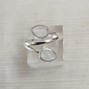 Anillo de piedra de la luna