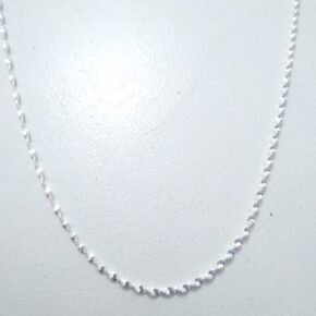Cadena maciza de plata