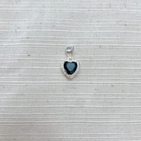 Dije plata y piedra