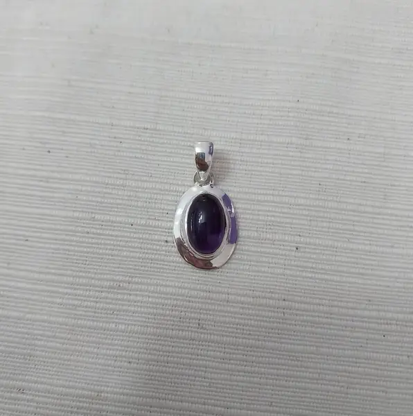 Dije plata y piedra natural