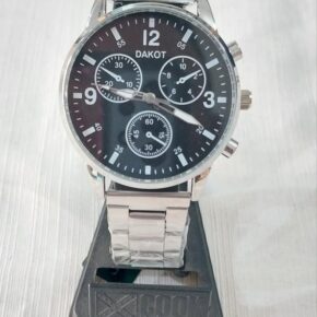Reloj analogo metal