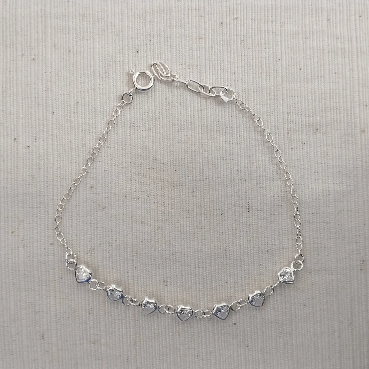 Pulsera plata y piedras