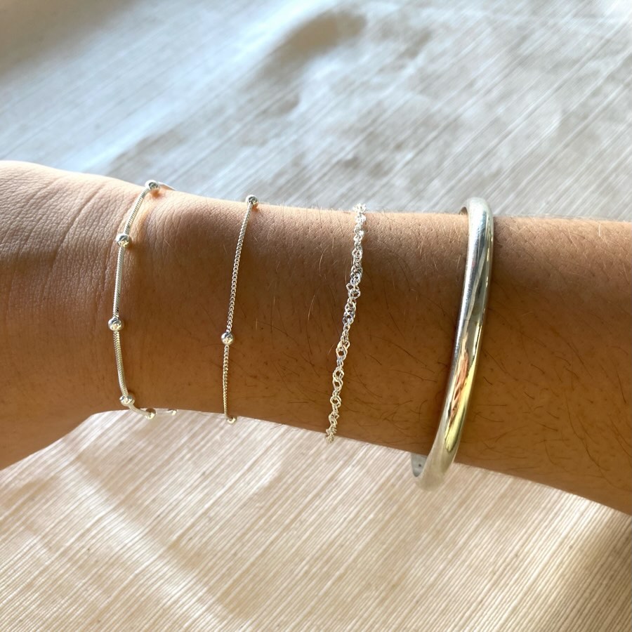 Nuevos ingresos de pulseras finas de plata 925 💜